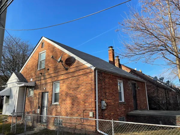 $1,200 | 18400 Rosemont Avenue, Detroit, MI 48219