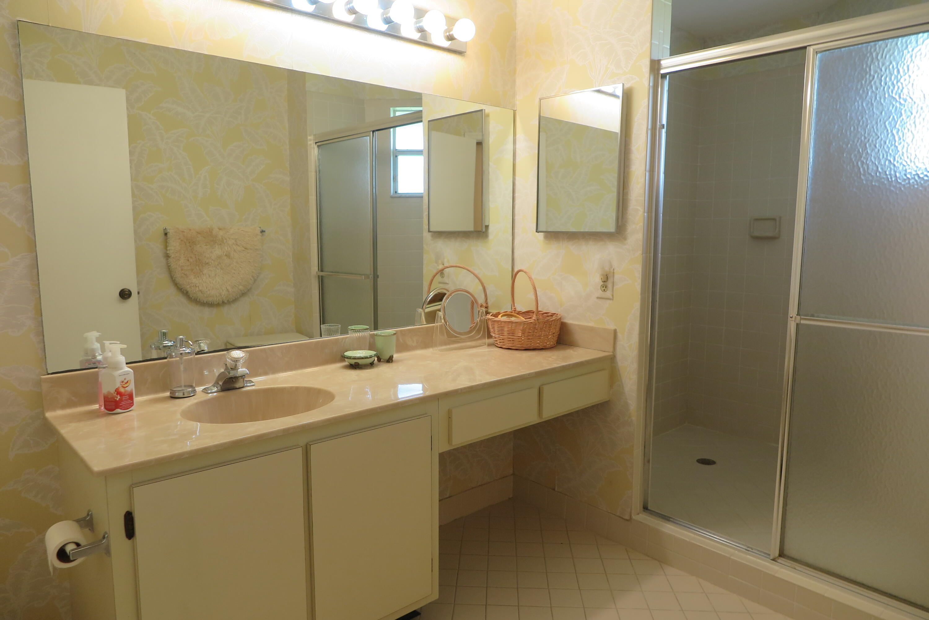 6707 Via Boca Raton, Unit 6707 Boca Raton, FL 33433 - Photo 9 of 13 master bathroom