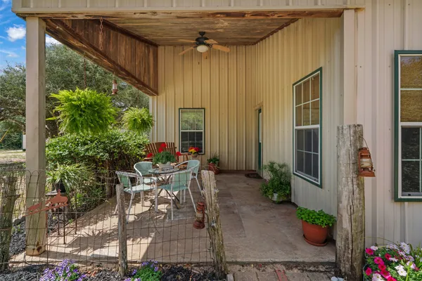 $440,000 | 10996 County Road 311, Rockdale, TX 76567