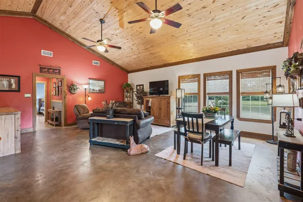 $440,000 | 10996 County Road 311, Rockdale, TX 76567