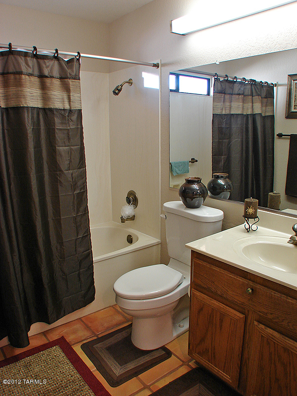14500 North Line Post Lane Tucson, AZ 85755 - Photo 22 of 35