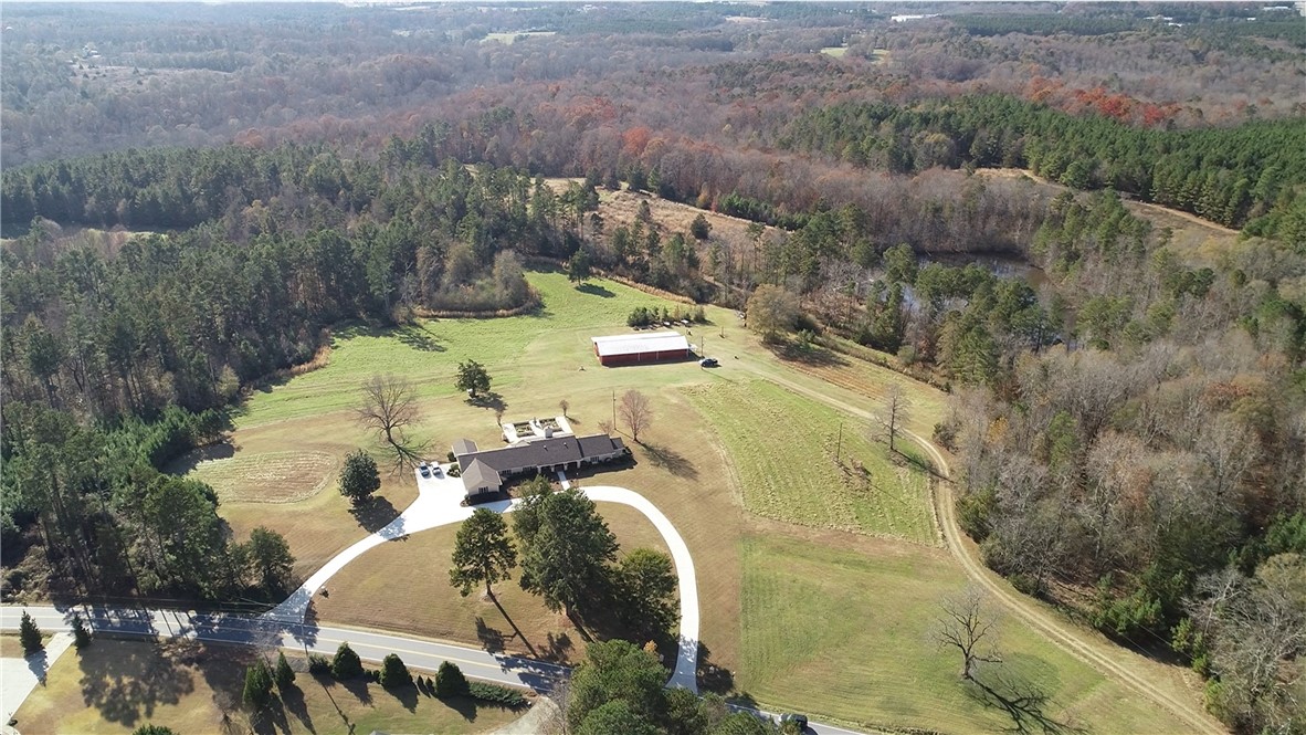 330 Radisson Road Seneca, SC 29678 - Photo 3 of 40 Gallery Image 3
