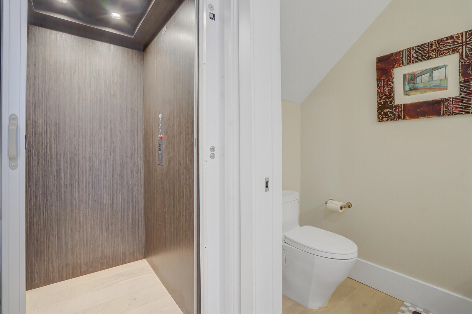 200 Northeast 7th Avenue, Unit 3 Delray Beach, FL 33483 - Photo 18 of 71 Interior Elevator