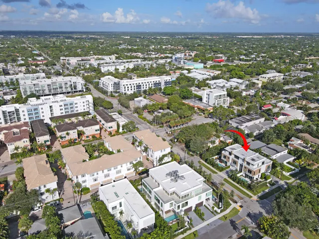 $2,749,000 | 200 Northeast 7th Avenue, Unit 3, Delray Beach, FL 33483