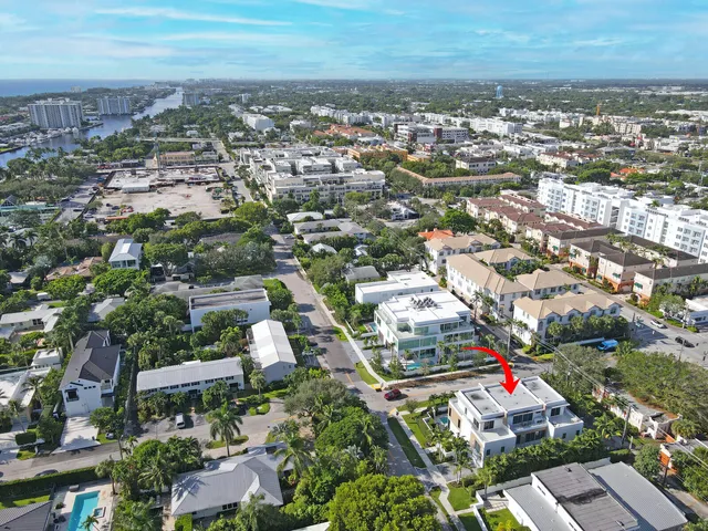 $2,749,000 | 200 Northeast 7th Avenue, Unit 3, Delray Beach, FL 33483