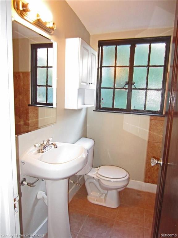 19218 Berkeley Road Detroit, MI 48221 - Photo 15 of 32 Gallery Image 15