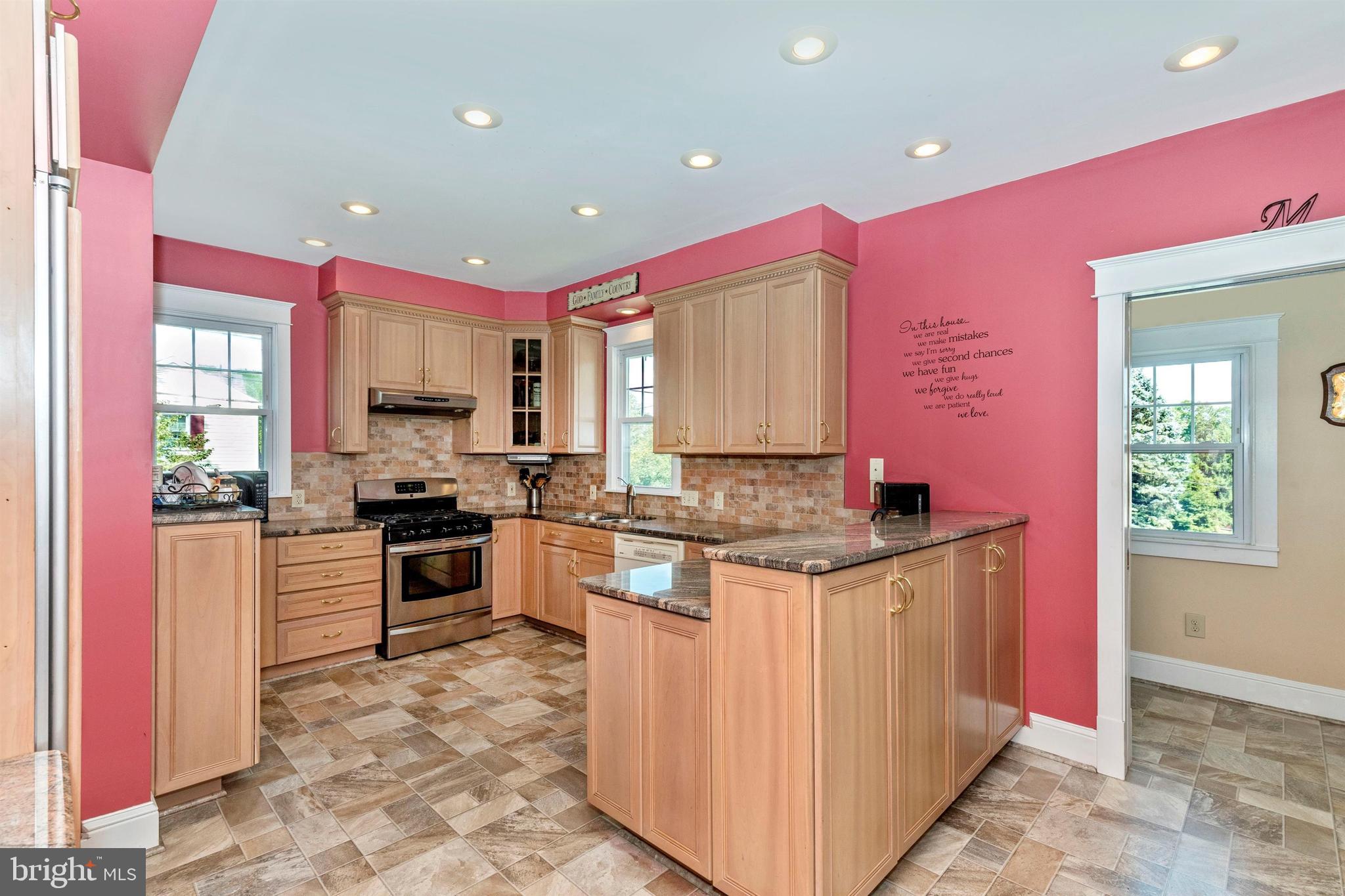 309 Ryanard Road Wallingford, PA 19086 - Photo 14 of 41