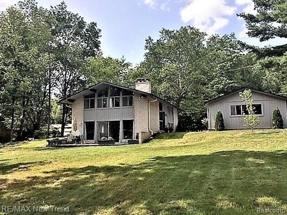 29765 Highmeadow Road Farmington Hills, MI 48334 - Photo 1 of 28