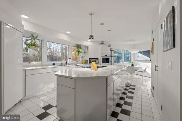 $760,000 | 9512 White Spring Way, Columbia, MD 21046