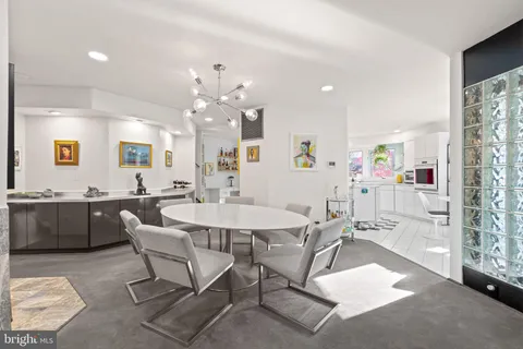 $760,000 | 9512 White Spring Way, Columbia, MD 21046