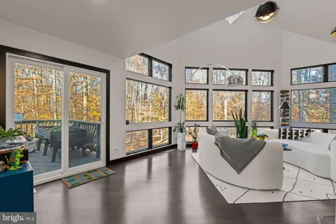 $760,000 | 9512 White Spring Way, Columbia, MD 21046