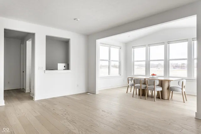 $1,250,000 | 2900 Towne Meadow Drive, Carmel, IN 46032