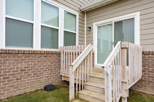 $1,250,000 | 2900 Towne Meadow Drive, Carmel, IN 46032