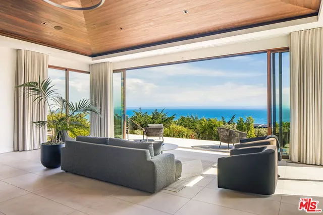 $29,950,000 | 11809 Ellice Street, Malibu, CA 90265