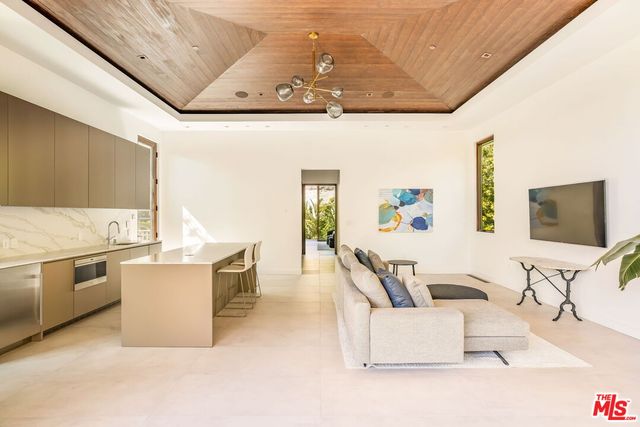 $29,950,000 | 11809 Ellice Street, Malibu, CA 90265