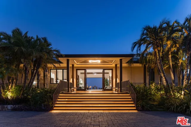 $29,950,000 | 11809 Ellice Street, Malibu, CA 90265