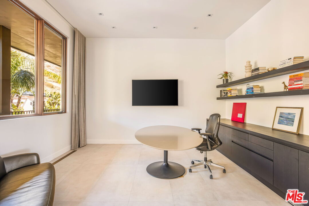 11809 Ellice Street Malibu, CA 90265 - Photo 33 of 52