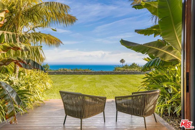 $29,950,000 | 11809 Ellice Street, Malibu, CA 90265