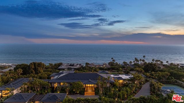 $29,950,000 | 11809 Ellice Street, Malibu, CA 90265