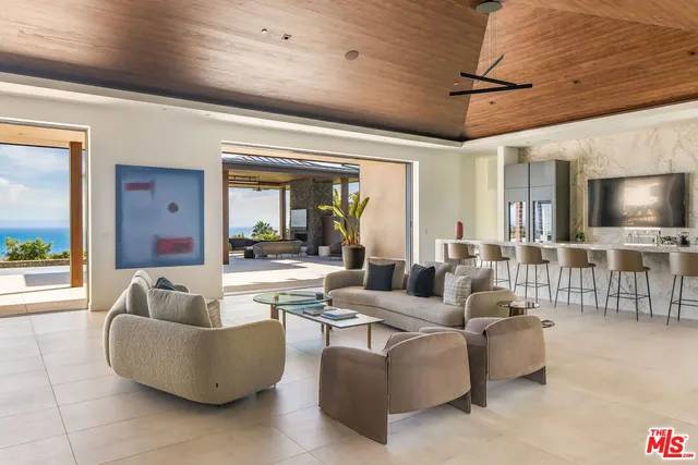 $29,950,000 | 11809 Ellice Street, Malibu, CA 90265