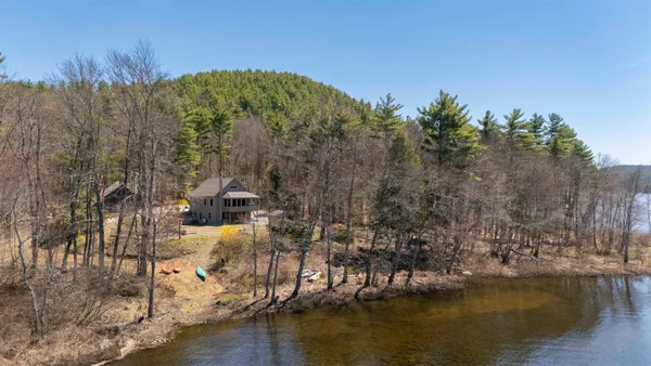 $1,180,000 | 21 Crittenden Road, Bradford, NH 03221