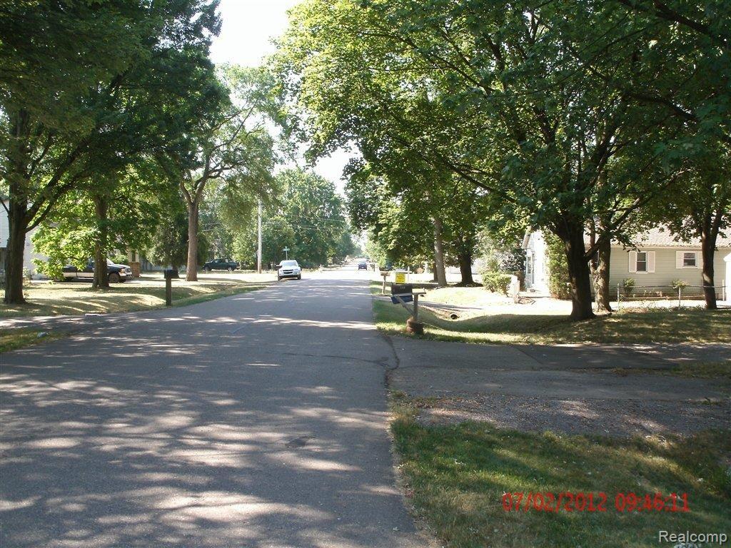 3152 Harrison Avenue Rochester, MI 48307 - Photo 5 of 19 7-2-2012 (19).JPG