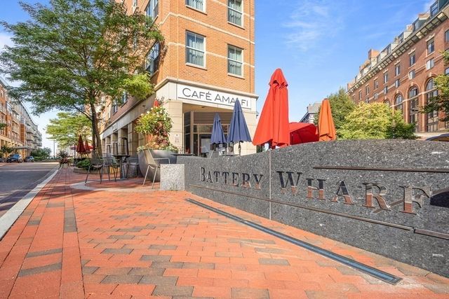 $1,170,000 | 4 Battery Wharf, Unit 4301, Boston, MA 02109