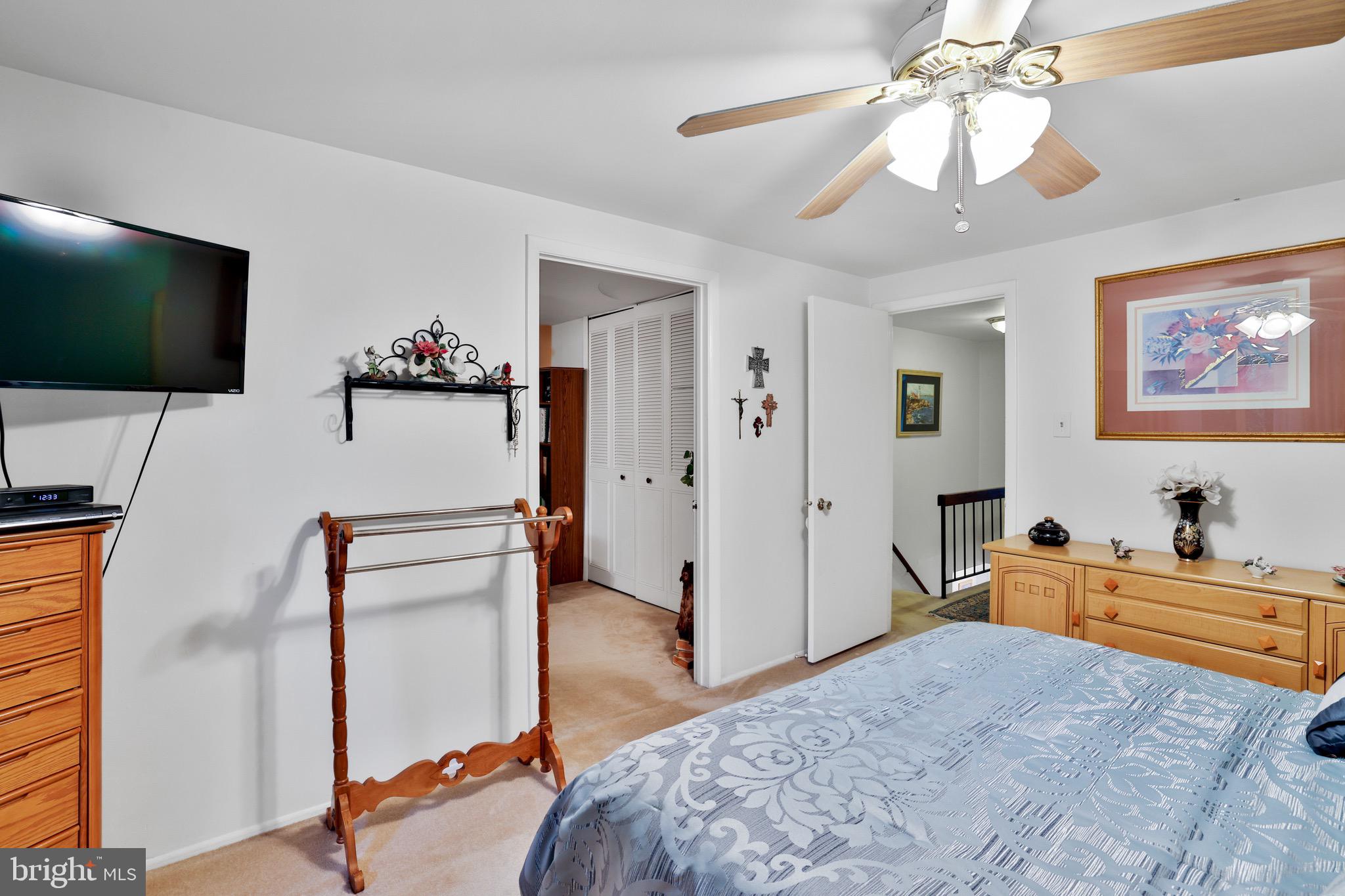 136 Richland Circle Sterling, VA 20164 - Photo 36 of 46