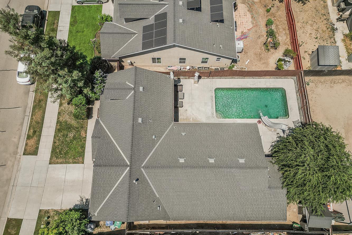 180 East Carpenter Avenue Reedley, CA 93654 - Photo 38 of 40