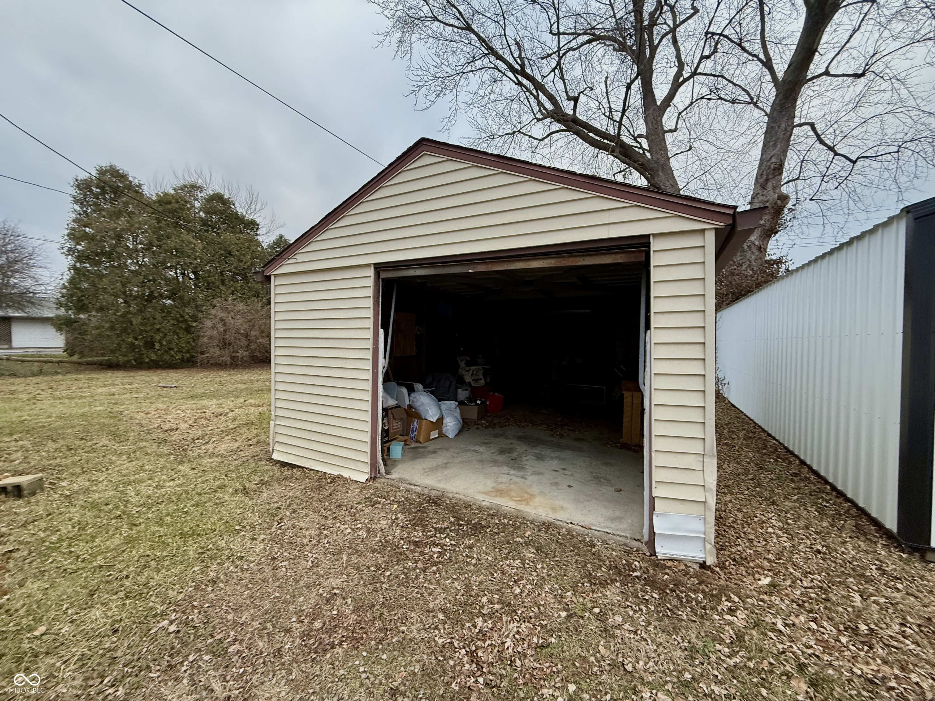 3416 West Riverside Avenue Muncie, IN 47304 - Photo 16 of 17