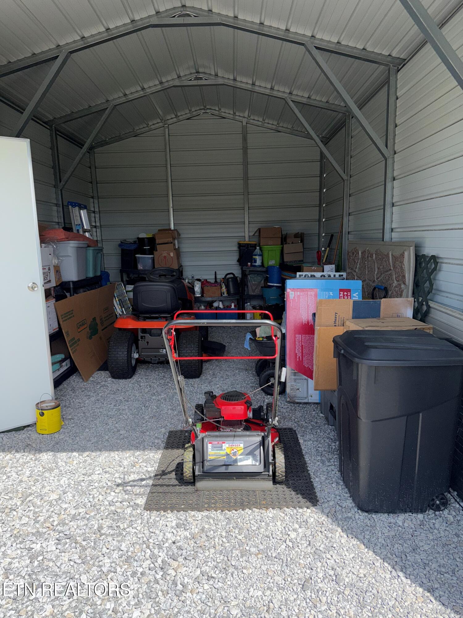6998 Plateau Road Crossville, TN 38571 - Photo 28 of 28 6998 Plateau Road det garage2