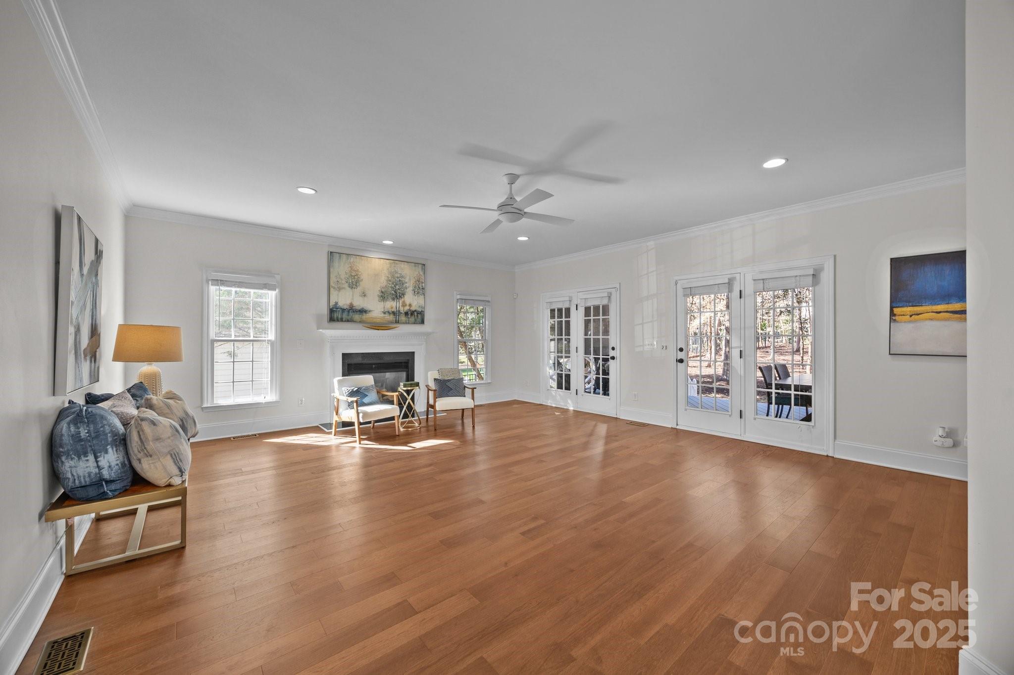 11911 Farnborough Road Huntersville, NC 28078 - Photo 17 of 47 Gallery Image 17