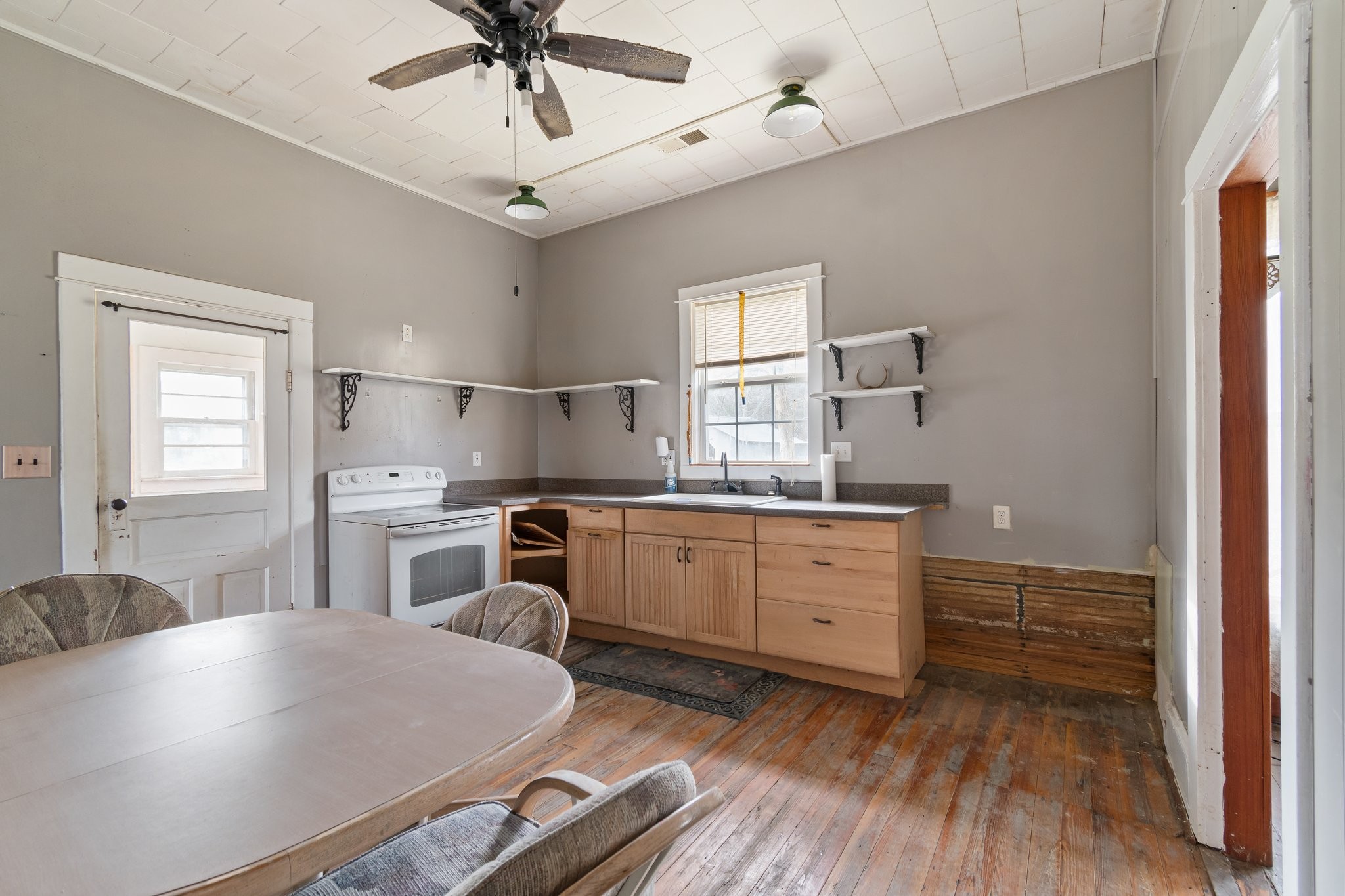 572 Belfast Farmington Road Belfast, TN 37019 - Photo 3 of 50 Gallery Image 3