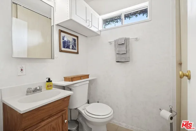 $1,299,000 | 11538 La Maida Street, Valley Village, CA 91601