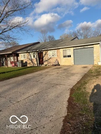 $1,550 | 5321 Gainsborough Court, Indianapolis, IN 46254