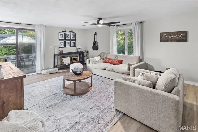 $305,000 | 2641 Highway 156, Waterloo, IL 62298