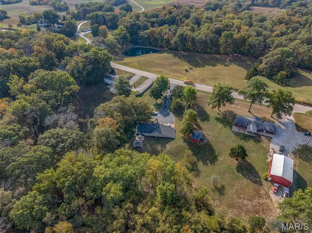 $305,000 | 2641 Highway 156, Waterloo, IL 62298