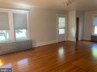 16661 Frederick Road Mount Airy, MD 21771 - Photo 4 of 11 Living room