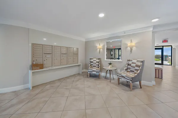 $1,890,000 | 200 South Beach Road, Unit 102, Tequesta, FL 33469