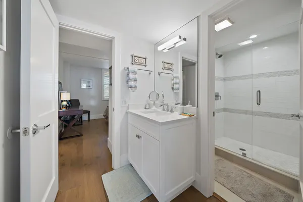 $1,890,000 | 200 South Beach Road, Unit 102, Tequesta, FL 33469