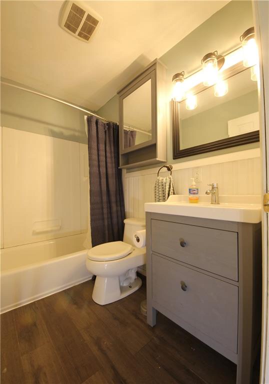 5430 Thompson Road Indianapolis, IN 46221 - Photo 6 of 13 Gallery Image 6