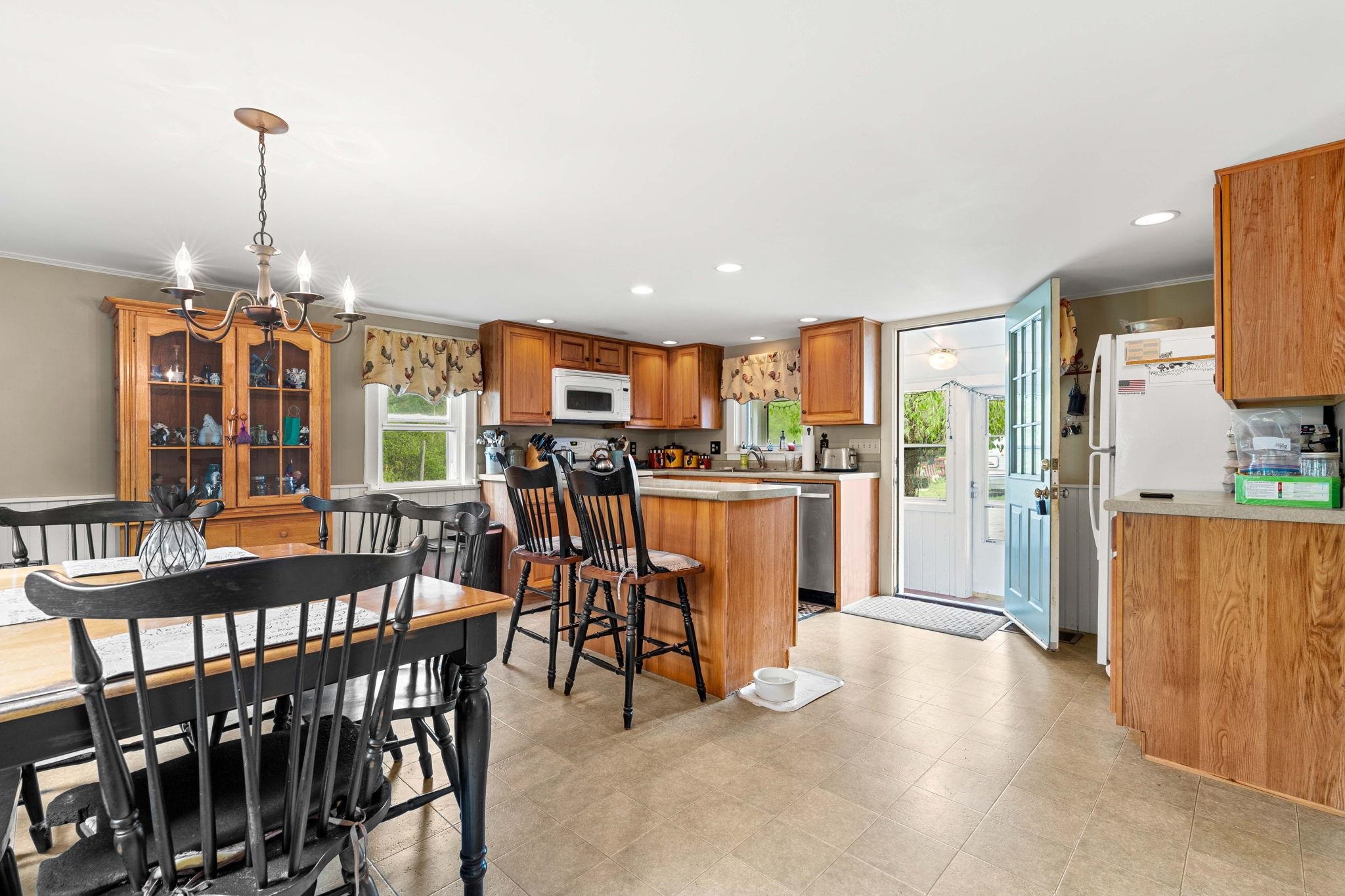 481 Boston Post Road Amherst, NH 03031 - Photo 7 of 60
