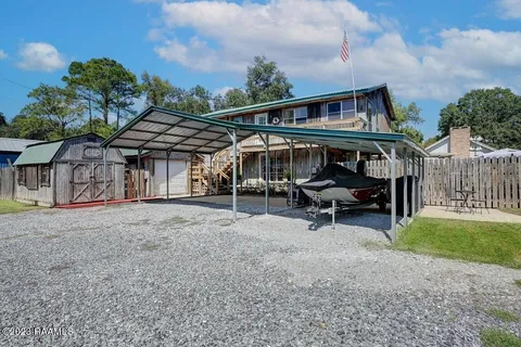 $155,900 | 1010 Evangeline Street, Breaux Bridge, LA 70517
