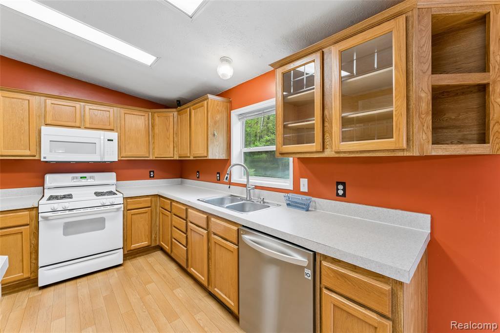 4587 Brown Road Vassar, MI 48768 - Photo 29 of 49