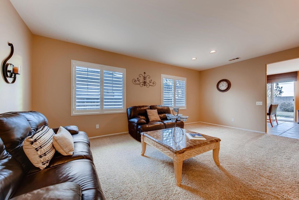 31372 Placer Condreu Temecula, CA 92591 - Photo 5 of 52