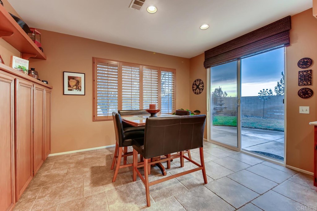 31372 Placer Condreu Temecula, CA 92591 - Photo 8 of 52