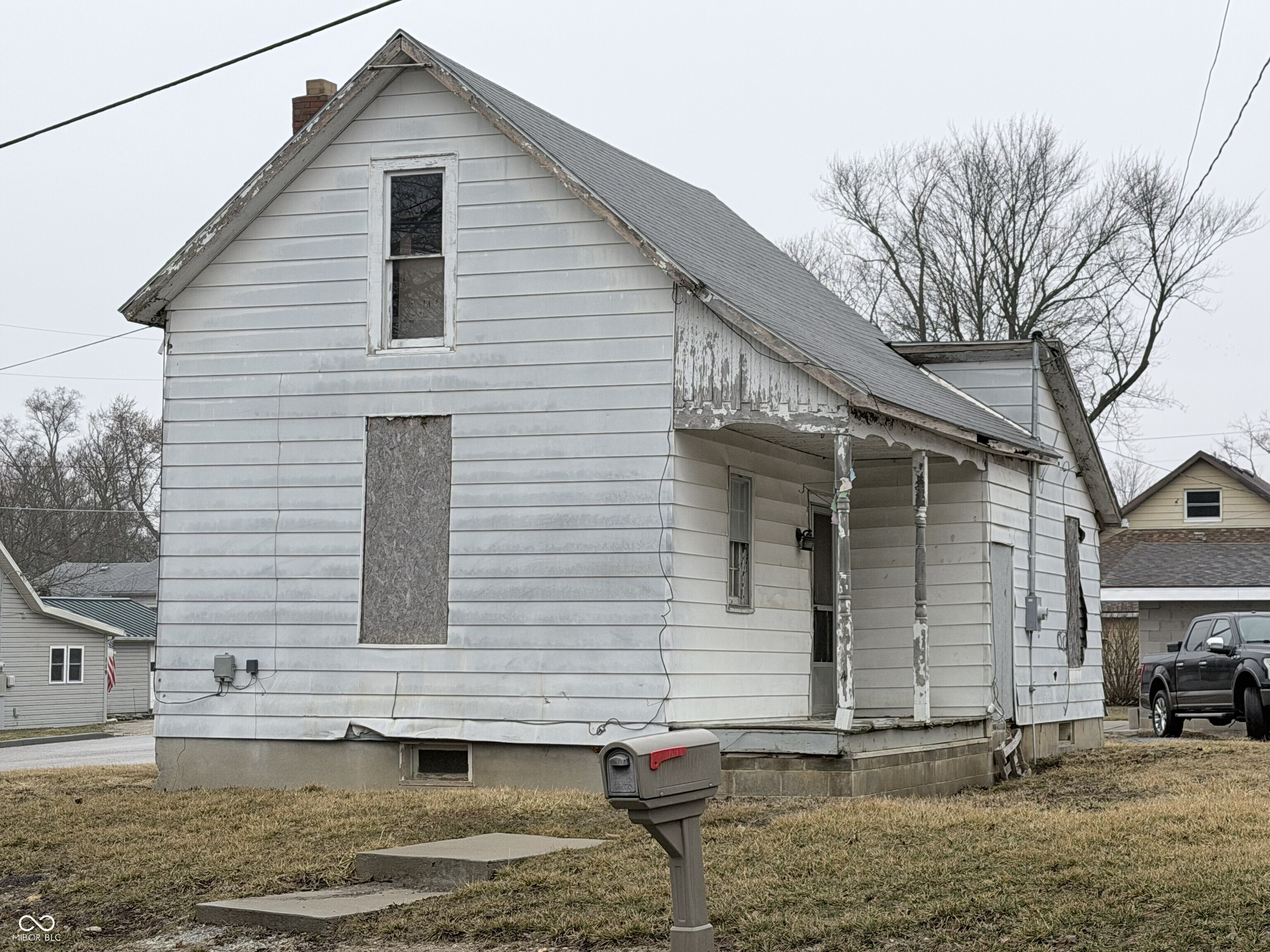 314 West Indiana Avenue Eaton, IN 47338 - Photo 2 of 12