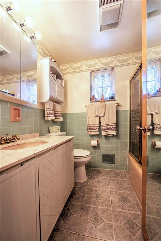 5214 McAnulty Road Baldwin, PA 15236 - Photo 14 of 25 Gallery Image 14