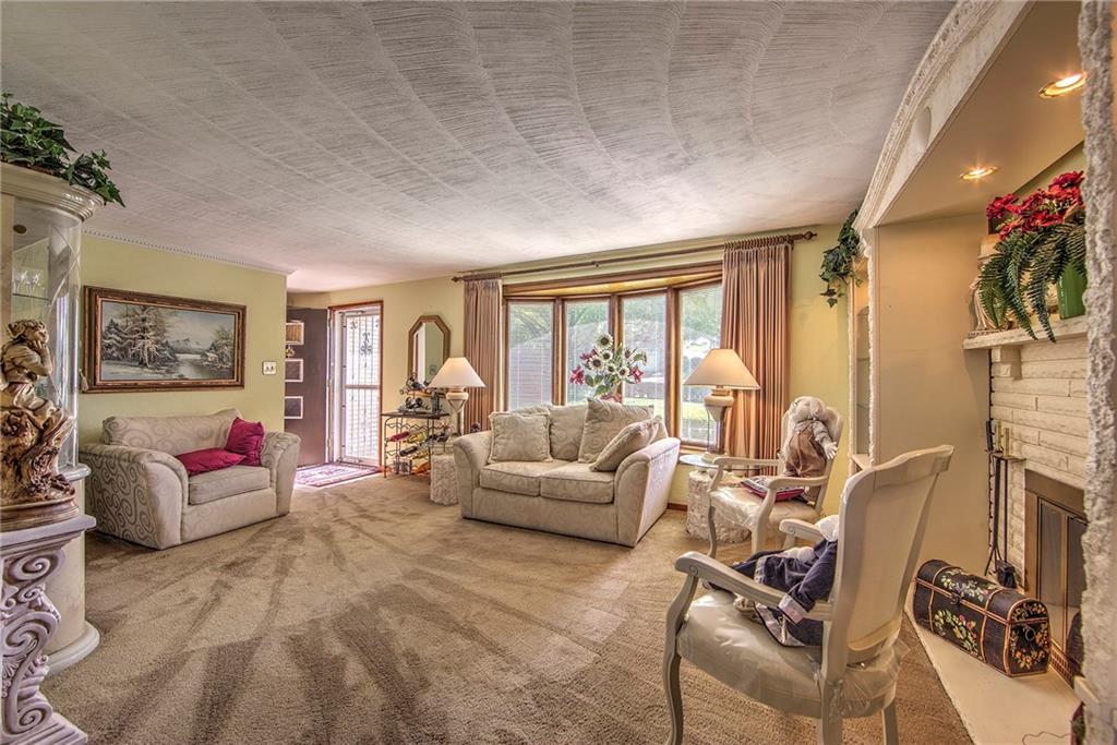5214 McAnulty Road Baldwin, PA 15236 - Photo 4 of 25 Gallery Image 4
