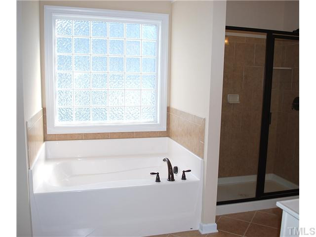 2751 Hidden Waters Circle Raleigh, NC 27614 - Photo 14 of 25 Master Bath/Spa